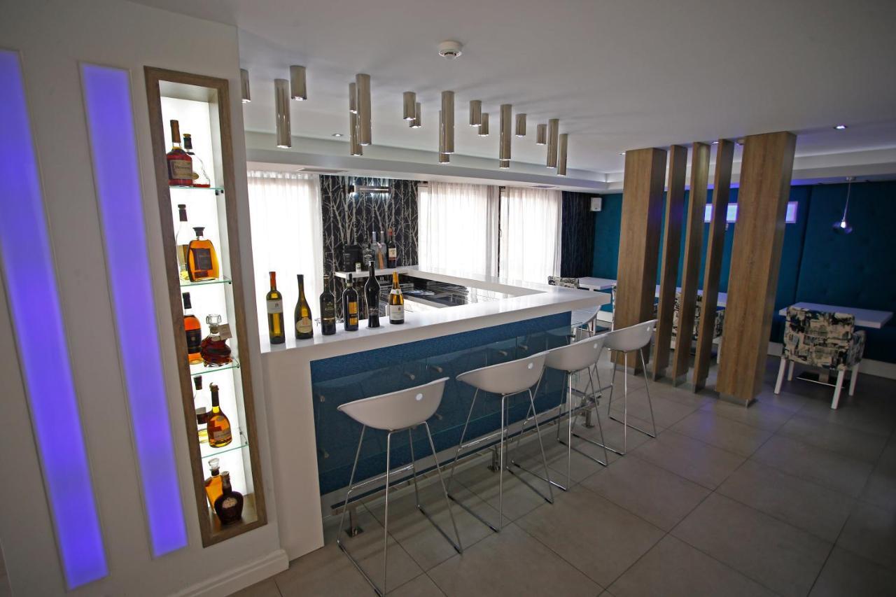 Motel Rox Modrica Zewnętrze zdjęcie