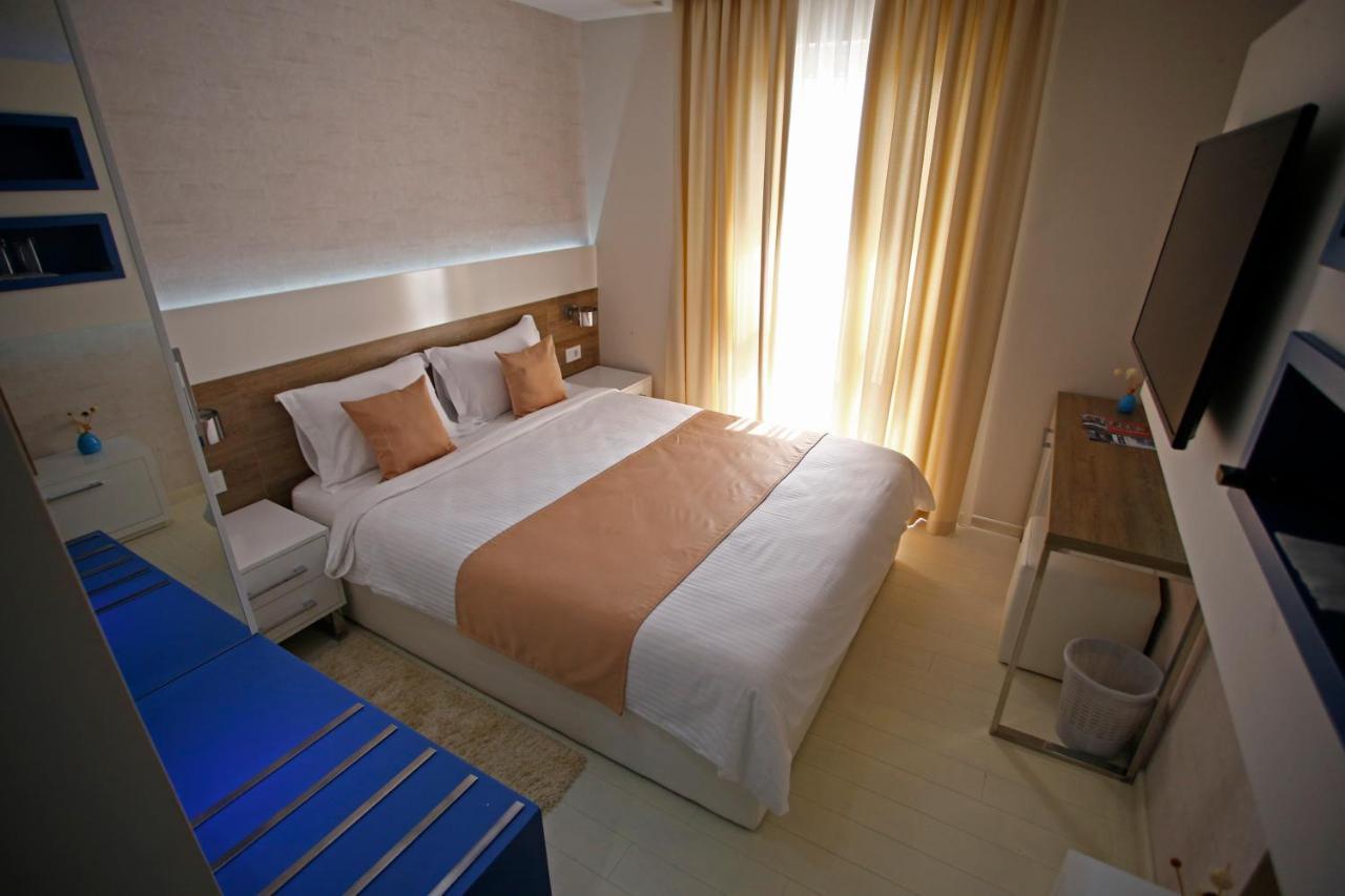 Motel Rox Modrica Zewnętrze zdjęcie